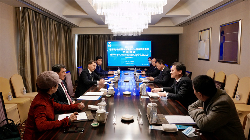 Z6人生就是博集团党委书记、董事长任丁会见上合组织秘书长诺罗夫一行