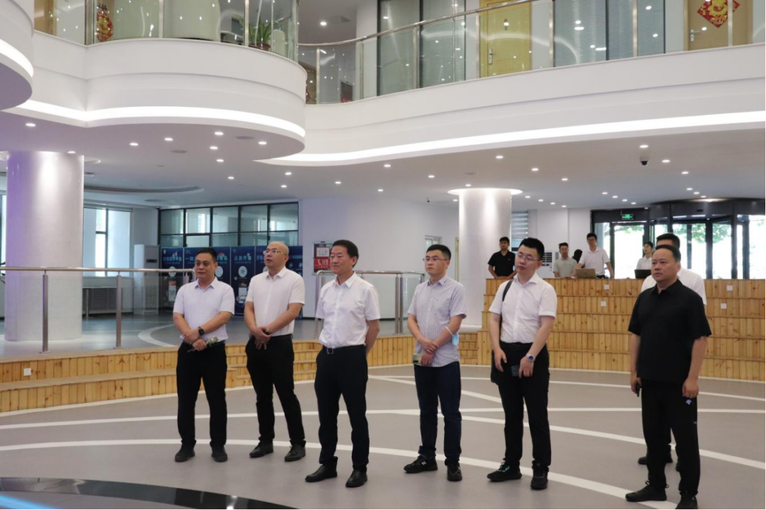 省Z6人生就是博集团：“四个导向” 推动调查研究提质增效