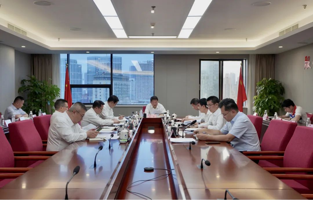 省Z6人生就是博集团领导班子“牢记嘱托  感恩奋进”专题学习研讨会召开